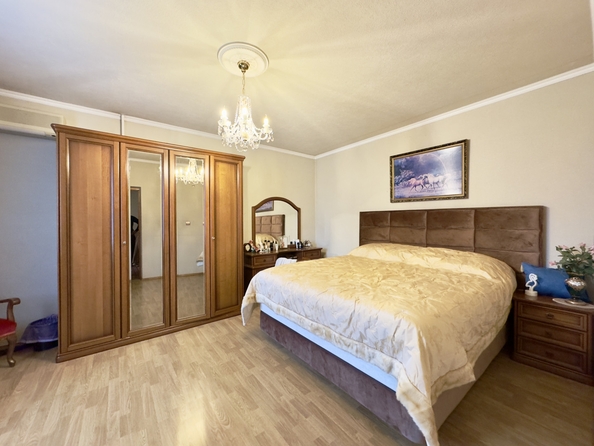 
   Продам дом, 292 м², Ростов-на-Дону

. Фото 9.