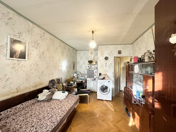 
   Продам 2-комнатную, 47 м², 40-летия Победы пр-кт, 69

. Фото 3.