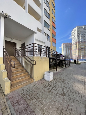 
   Продам 1-комнатную, 37.9 м², Теряева ул, 9

. Фото 19.