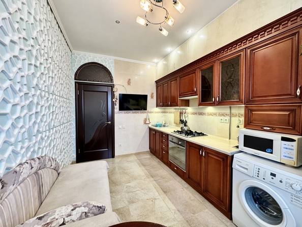 
   Продам 1-комнатную, 38.3 м², Благодатная ул, 241

. Фото 2.