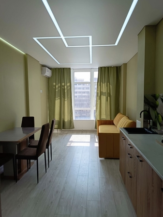 
  Сдам в аренду 2-комнатную квартиру, 57 м², Ростов-на-Дону

. Фото 1.