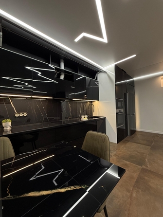 
   Продам 2-комнатную, 58.7 м², Таврическая ул, 4

. Фото 2.