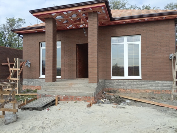 
   Продам дом, 130 м², Ленинаван

. Фото 1.