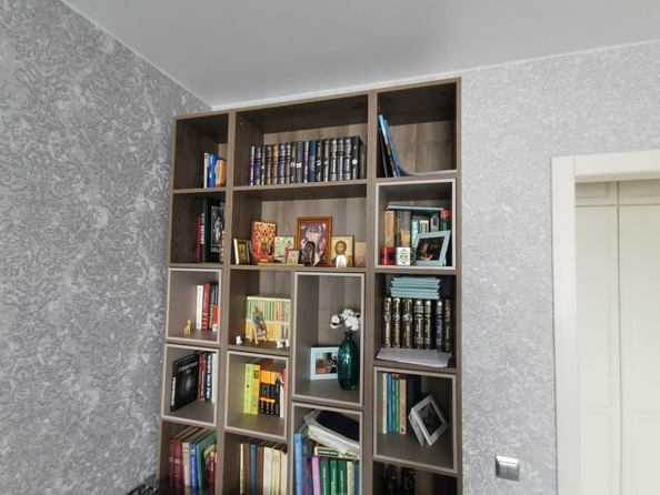 
   Продам 3-комнатную, 68 м², Лелюшенко ул, 5/2

. Фото 6.