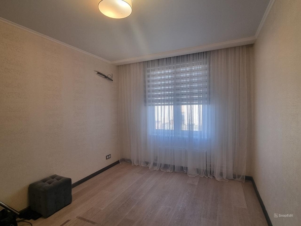 
   Продам 3-комнатную, 75 м², Еляна ул, 54

. Фото 5.