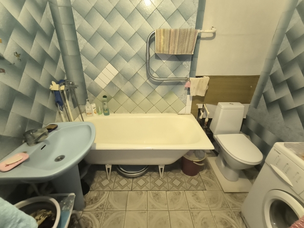 
   Продам 3-комнатную, 70 м², Тимошенко ул, 8

. Фото 12.