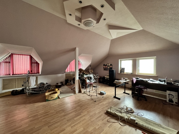 
   Продам дом, 212.8 м², Ростов-на-Дону

. Фото 5.