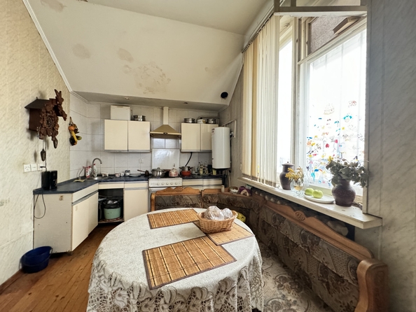 
   Продам дом, 212.8 м², Ростов-на-Дону

. Фото 9.