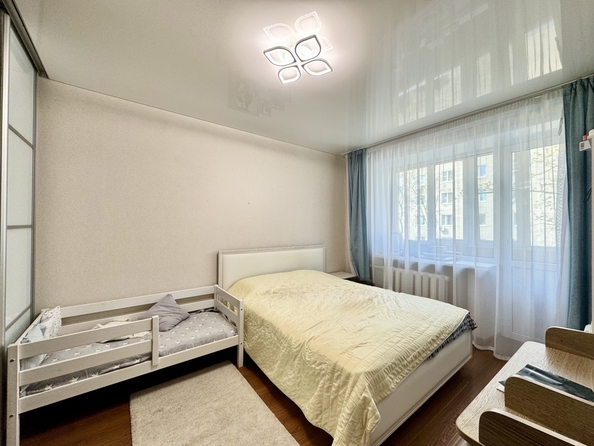 
   Продам 2-комнатную, 50.5 м², 40-летия Победы пр-кт, 37

. Фото 2.