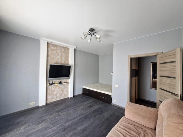 
   Продам 1-комнатную, 37.7 м², Извилистая ул, 13

. Фото 6.