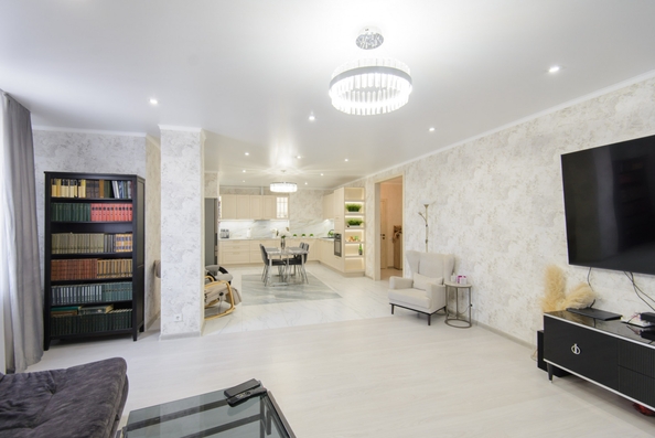 
   Продам 3-комнатную, 115 м², Тибетская ул, 1Б

. Фото 10.
