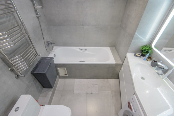 
   Продам 3-комнатную, 90 м², Богданова ул, 85

. Фото 16.