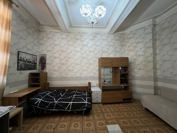 
   Продам 1-комнатную, 55 м², Баумана ул, 13

. Фото 10.