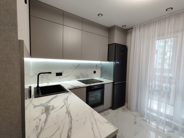 
   Продам 1-комнатную, 36 м², Еременко ул, 114/1

. Фото 1.