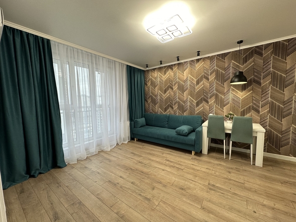 
   Продам 2-комнатную, 40 м², Еременко ул, 110/2с1

. Фото 4.