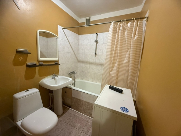 
   Продам 1-комнатную, 36 м², Зорге ул, 70

. Фото 4.