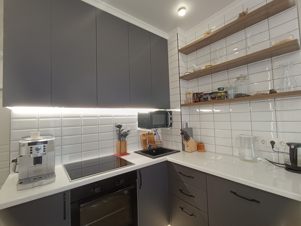 
   Продам 1-комнатную, 35 м², Еременко ул, 112

. Фото 5.
