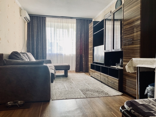 
   Продам 2-комнатную, 37 м², Матросова ул, 37

. Фото 2.