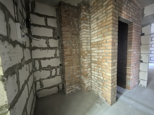 
   Продам 3-комнатную, 77 м², 23-я линия ул, 23

. Фото 9.