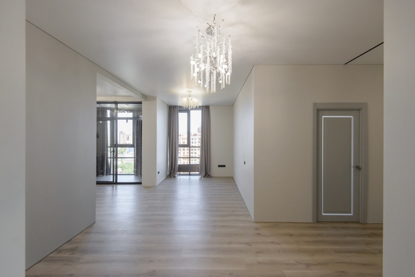 
   Продам 4-комнатную, 139.1 м², Максима Горького ул, 120

. Фото 1.