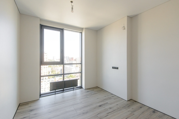 
   Продам 4-комнатную, 139.1 м², Максима Горького ул, 120

. Фото 7.