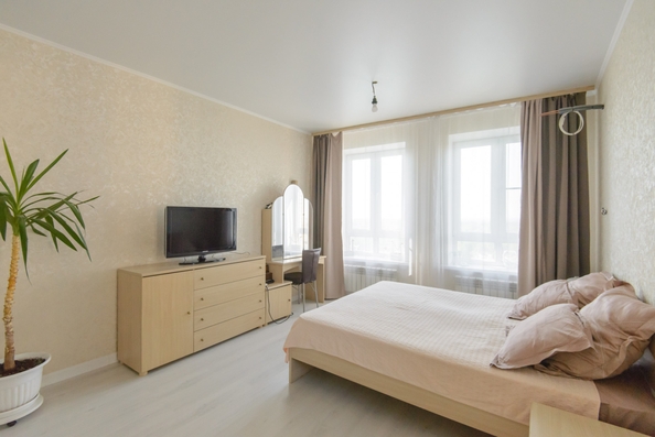 
  Продается 2-комн. квартира, 77.03 м², Береговая ул, д. 117
. Фото 1.