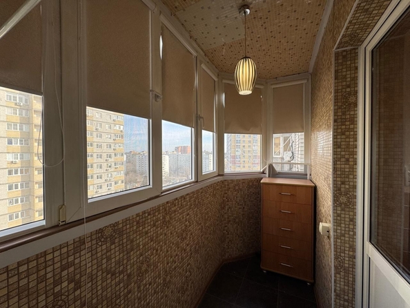 
   Продам 2-комнатную, 56 м², Извилистая ул, 11/1

. Фото 10.