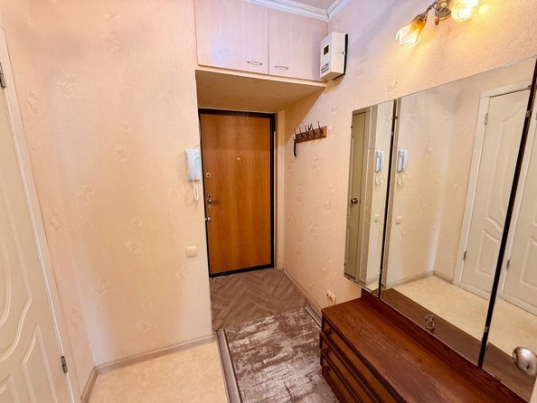 
   Продам 1-комнатную, 38.9 м², Еременко ул, 52

. Фото 13.