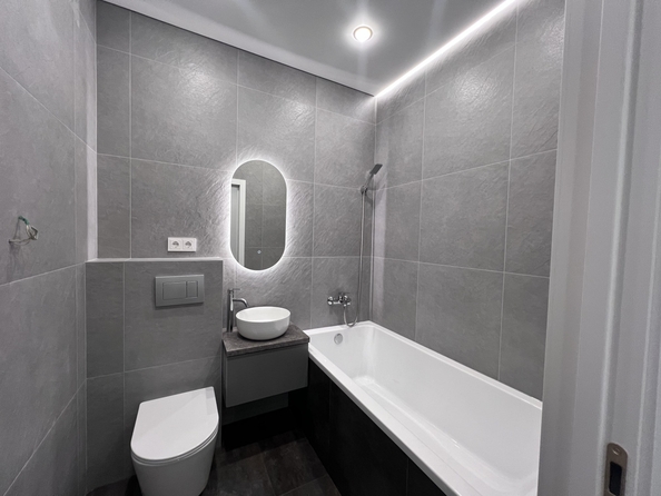 
   Продам 1-комнатную, 35.5 м², Берберовская ул, 11

. Фото 13.