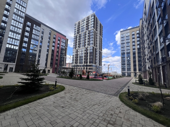 
   Продам 2-комнатную, 51 м², Берберовская ул, 15

. Фото 4.