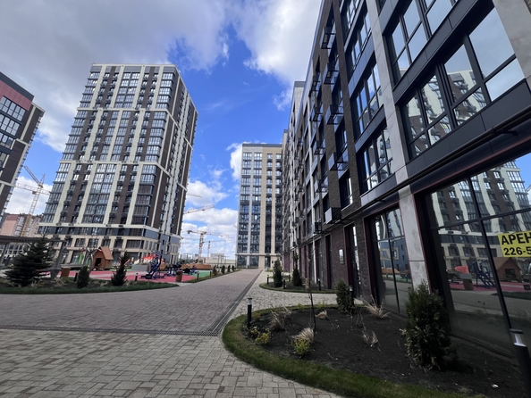 
   Продам 1-комнатную, 41 м², Берберовская ул, 19

. Фото 1.