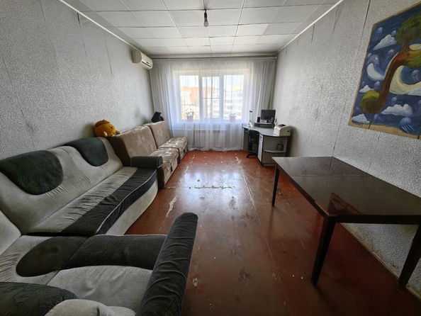 
   Продам 3-комнатную, 64 м², Комарова б-р, 38

. Фото 12.