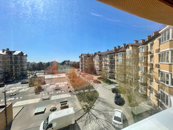 
   Продам 1-комнатную, 38 м², 2-я Володарского ул, 166/6

. Фото 24.