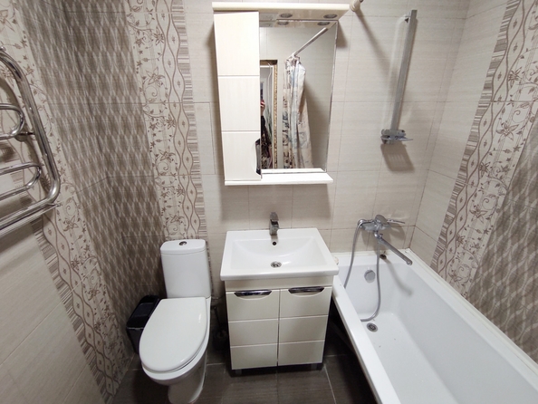 
   Продам 1-комнатную, 40 м², 40-летия Победы пр-кт, 65

. Фото 8.