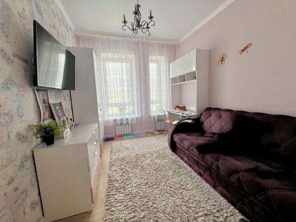 
   Продам 2-комнатную, 55 м², Строителей ул, 10/6

. Фото 5.
