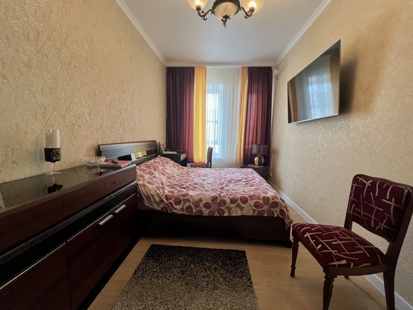 
   Продам 2-комнатную, 55 м², Строителей ул, 10/6

. Фото 7.