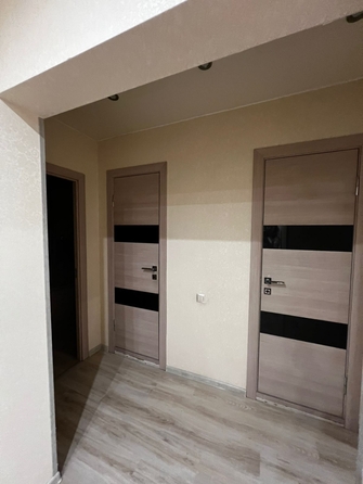 
   Продам 3-комнатную, 64 м², Комарова б-р, 11/3

. Фото 7.
