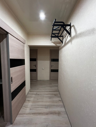 
   Продам 3-комнатную, 64 м², Комарова б-р, 11/3

. Фото 8.