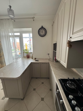 
   Продам 2-комнатную, 55 м², Строителей ул, 4к3

. Фото 2.