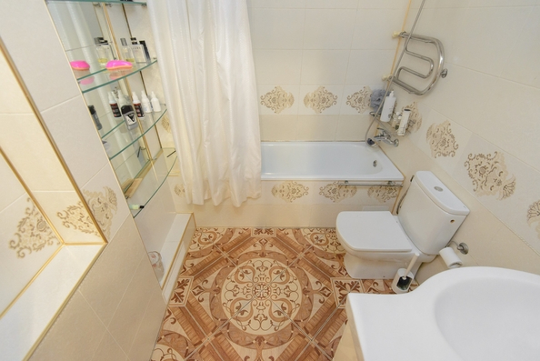 
   Продам 3-комнатный апартамент, 71.8 м², Халтуринский пер, 53

. Фото 12.