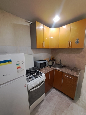 
   Продам 1-комнатную, 30 м², Днепропетровская ул, 2

. Фото 4.