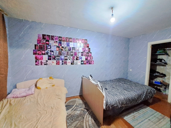 
   Продам 2-комнатную, 43 м², Днепропетровская ул, 1

. Фото 4.