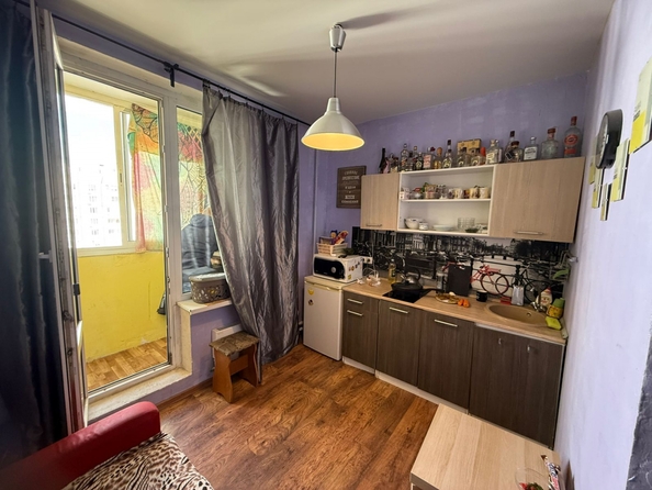 
   Продам 1-комнатную, 38 м², Жданова ул, 21

. Фото 3.