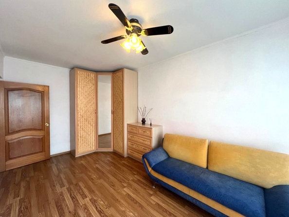 
  Сдается 2-комн. квартира, 55 м², Комарова б-р, д. 7
. Фото 4.