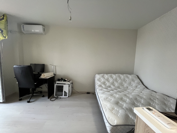
   Продам 1-комнатную, 35 м², Батуринская ул, 167

. Фото 4.