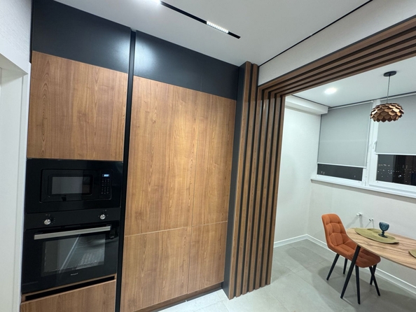 
  Продается 1-комн. квартира, 37 м², Зорге ул, д. 9
. Фото 8.