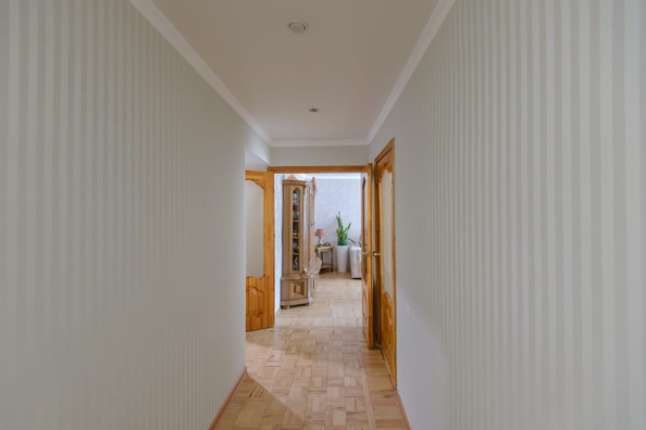 
  Продается 4-комн. квартира, 80 м², 1-я Баррикадная ул, д. 48
. Фото 7.
