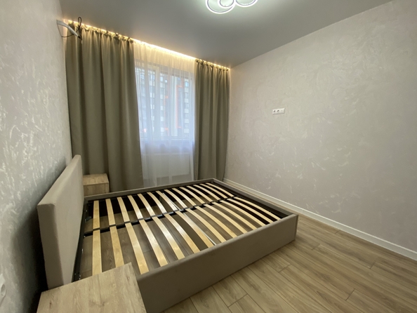 
  Продается 1-комн. квартира, 37 м², ЖК Западные Аллеи, литера 4.2
. Фото 8.