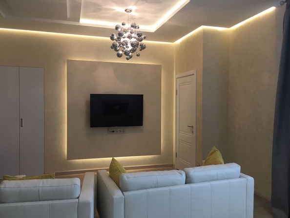 
  Продается 2-комн. квартира, 50 м², Варфоломеева ул
. Фото 1.