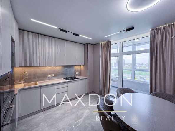 
  Продается 3-комн. квартира, 75 м², Берберовская ул, д. 15
. Фото 3.